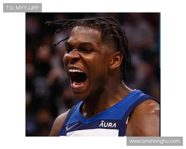 拉拉维亚感谢安东尼爱德华兹助力视频走红打通经脉的秘密揭秘 拉拉维亚感谢安东尼爱德华兹助力视频走红打通经脉的秘密揭秘